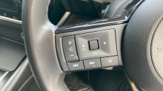 Nissan Qashqai 1.3 DiG-T MH N-Connecta 5dr Petrol Hatchback